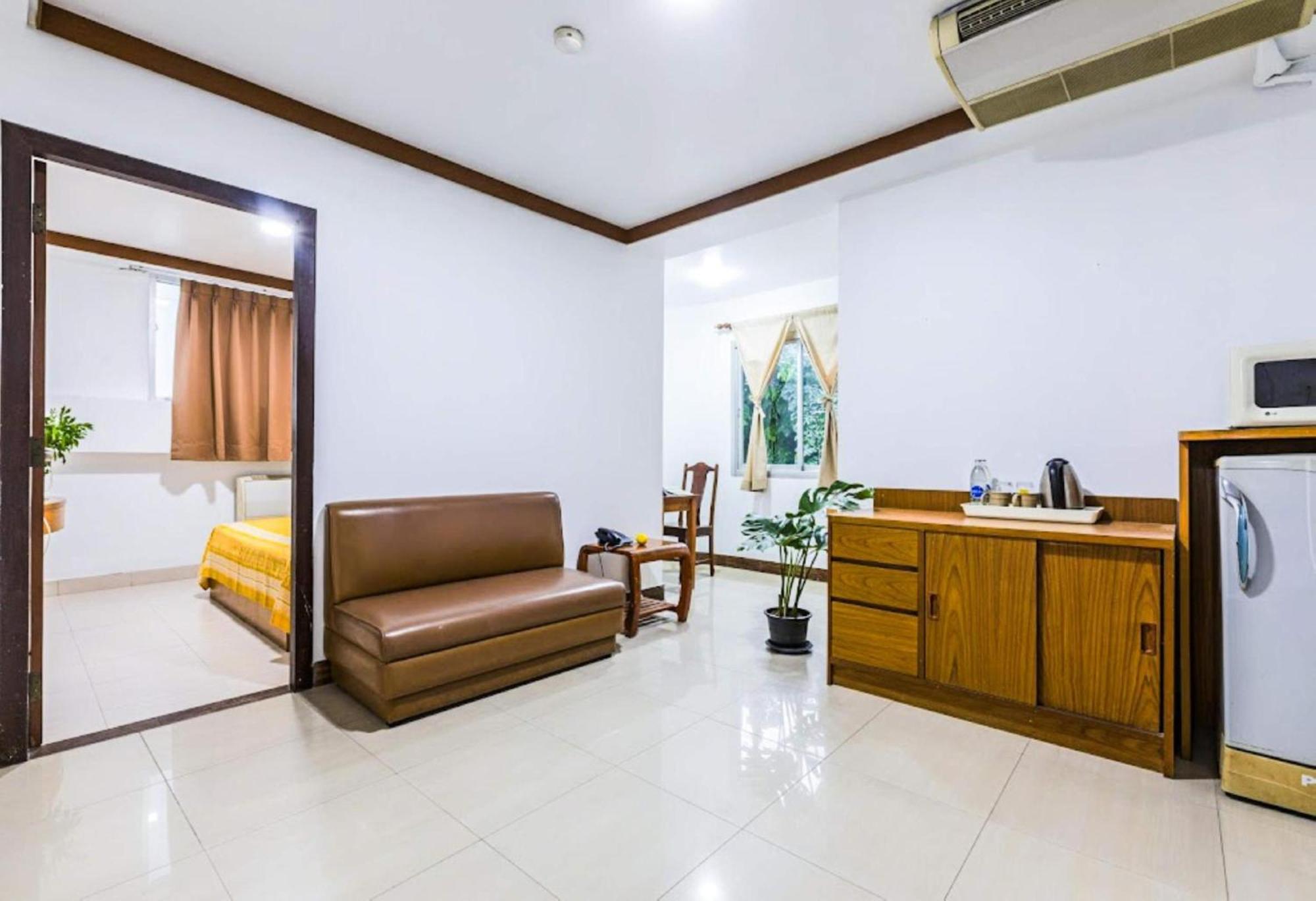 Collection O Howard Square Boutique Hotel Bangkok Dış mekan fotoğraf