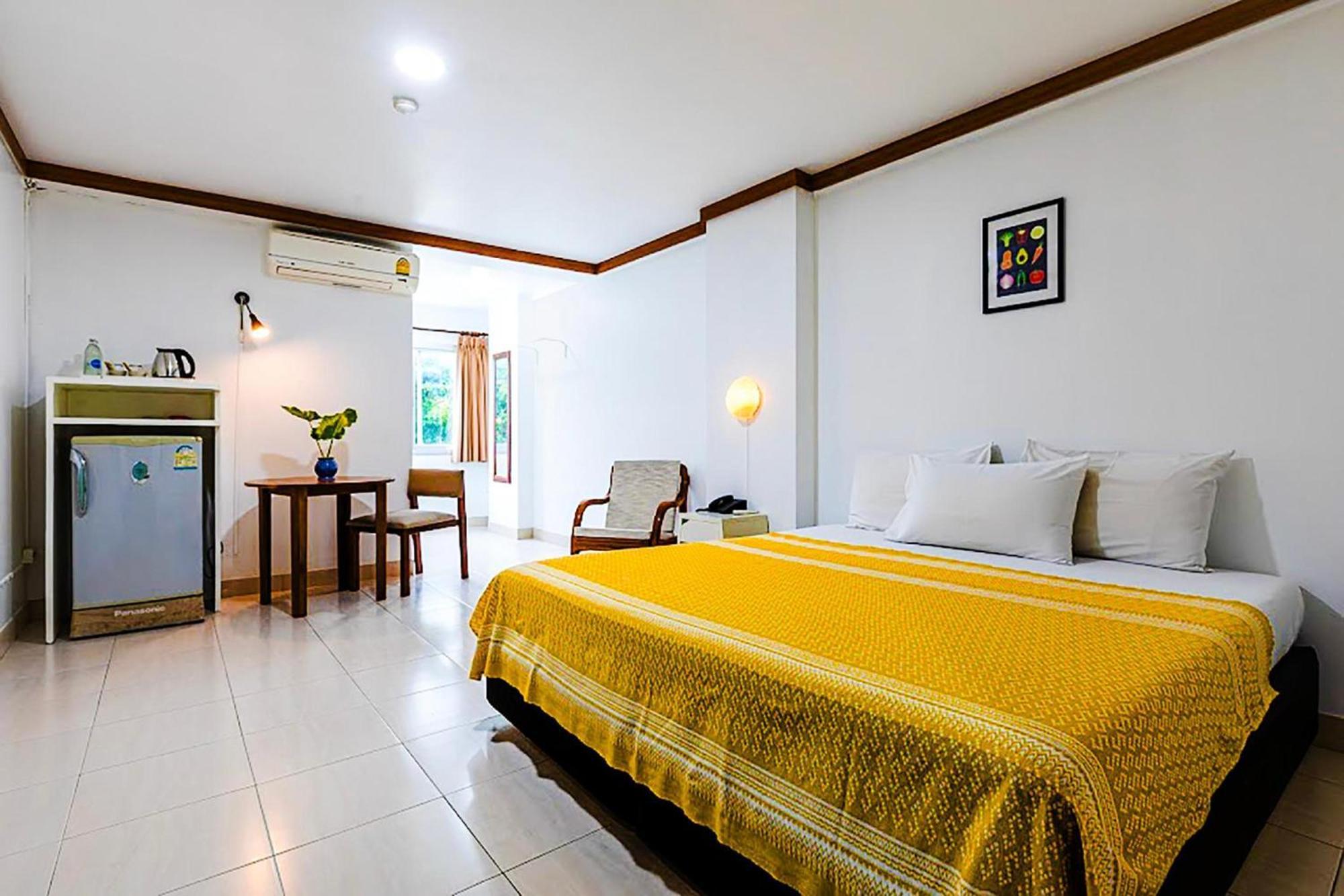 Collection O Howard Square Boutique Hotel Bangkok Dış mekan fotoğraf