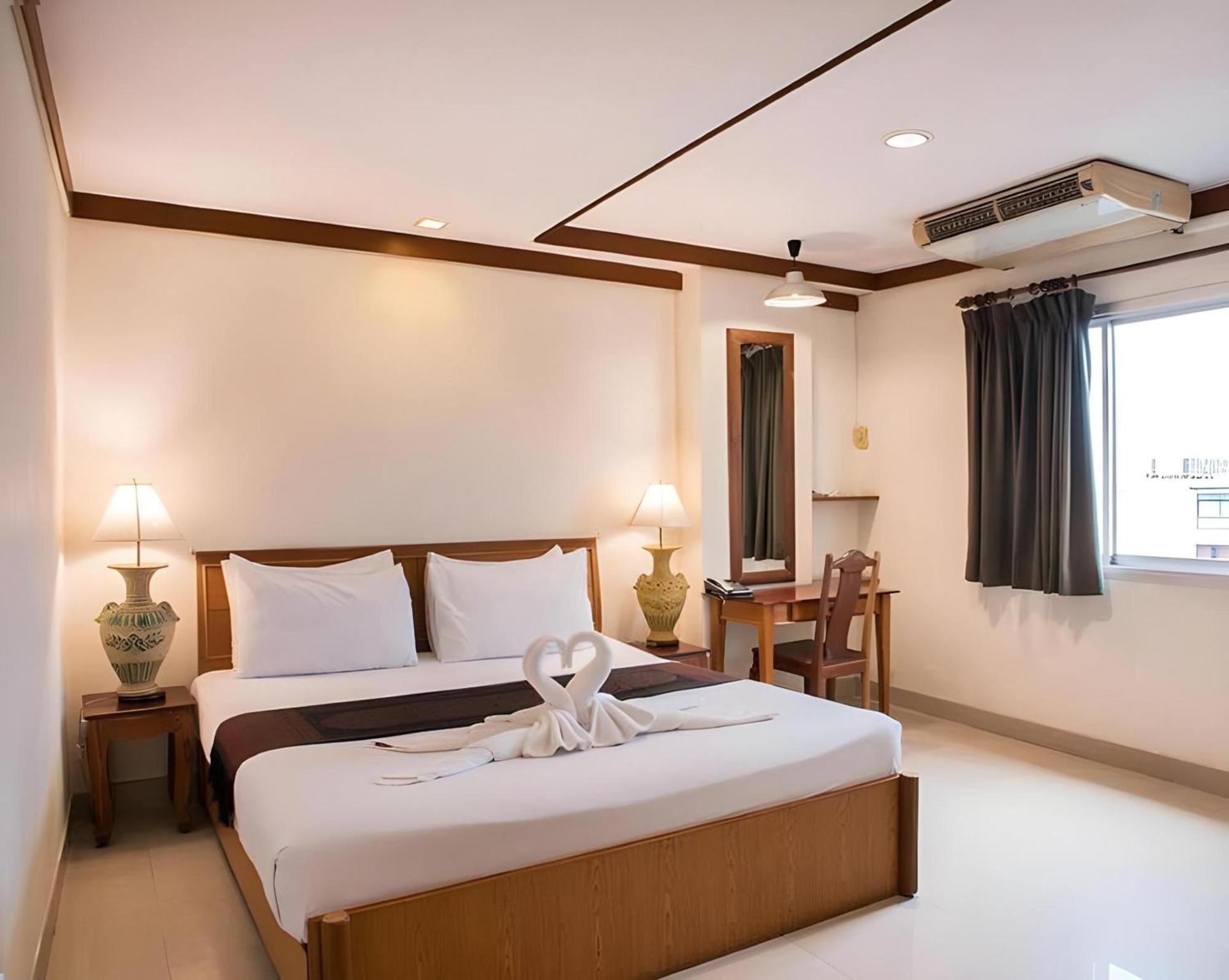 Collection O Howard Square Boutique Hotel Bangkok Dış mekan fotoğraf