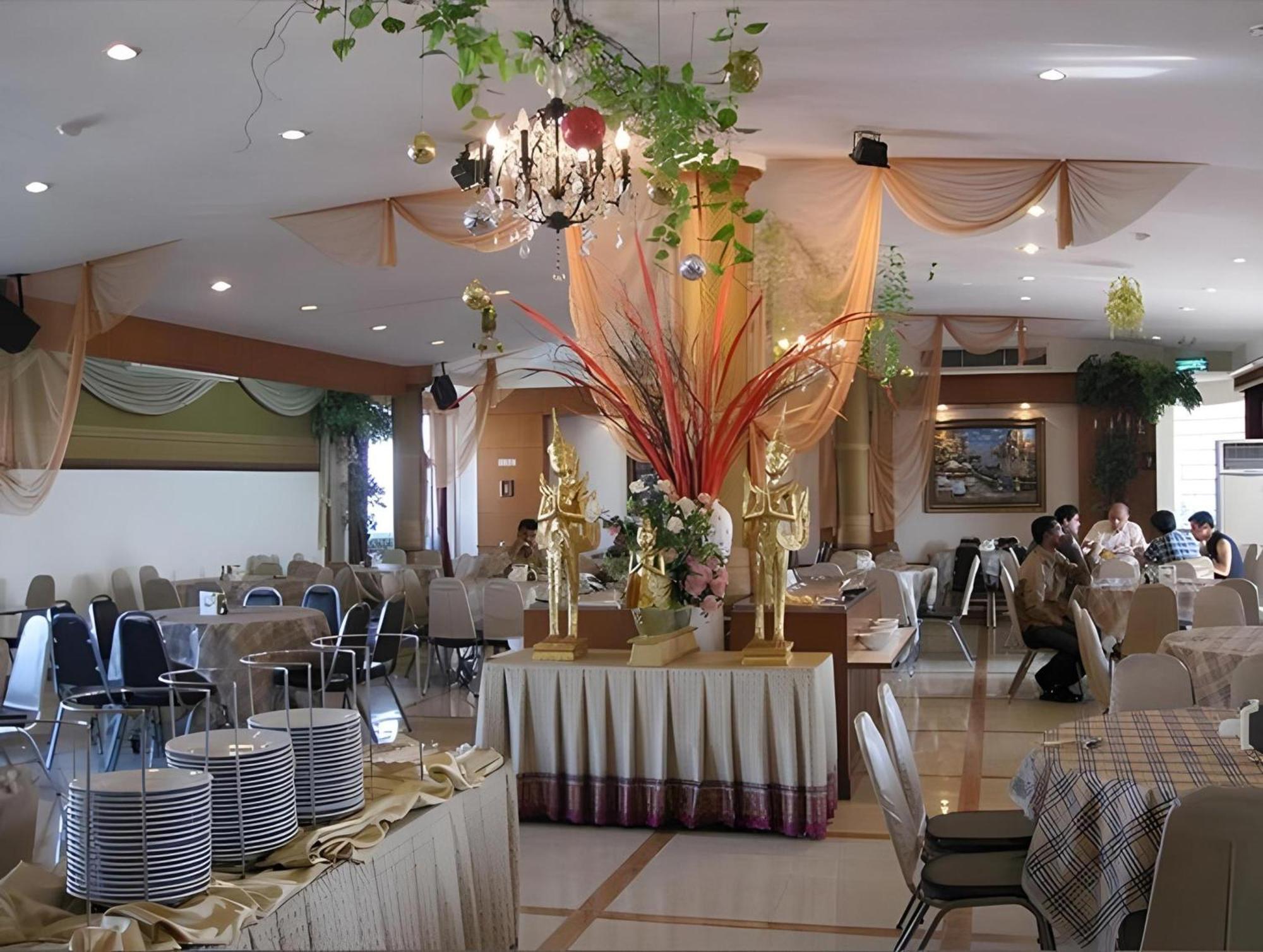 Collection O Howard Square Boutique Hotel Bangkok Dış mekan fotoğraf